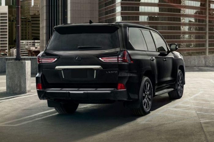 2025 Lexus LX 570 Specs & Review