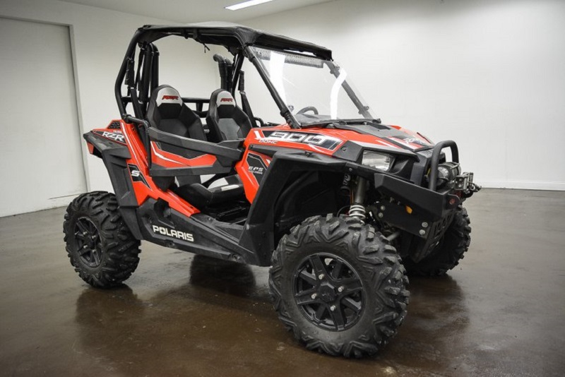 2015-polaris-razor-900