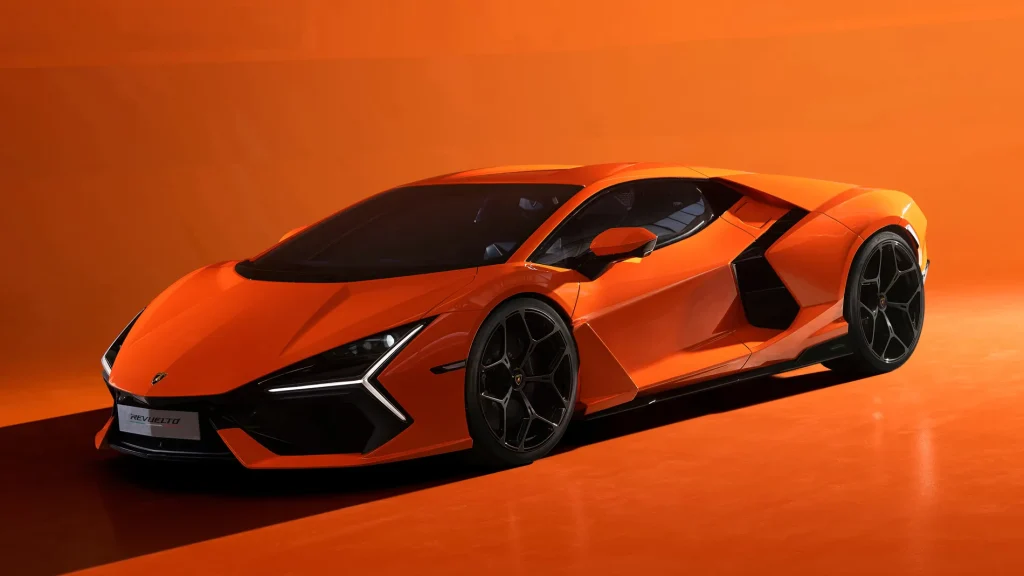 Lamborghini Revuelto