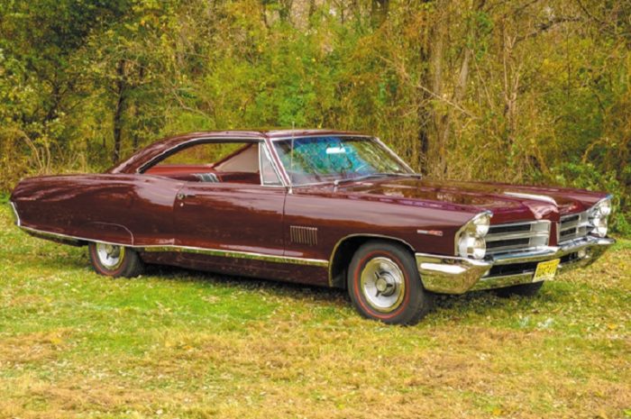 Pontiac 2+2 (1964-1970) Price & Review