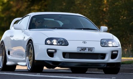 TOyota Supra MK4