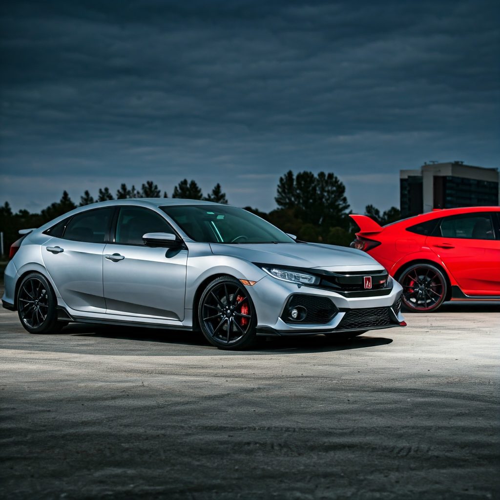 Honda Civic Si vs. Type R