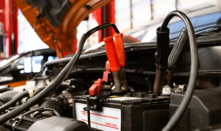 How To Charge A Car Battery With Jumper Cables