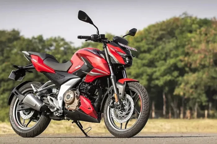 Bajaj Pulsar N160 Review: Features, Performance And price in India