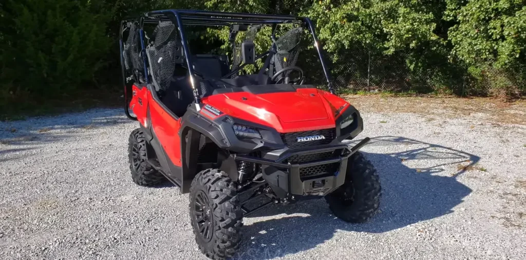 Honda Pioneer 1000-5