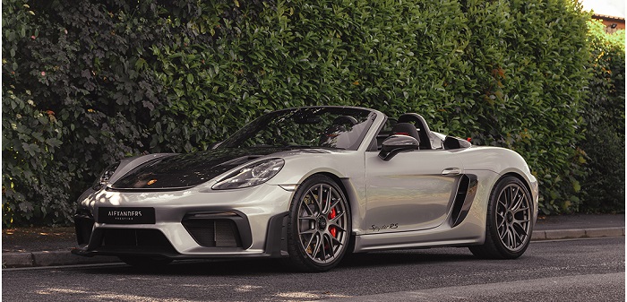 Porsche 718 Spyder RS