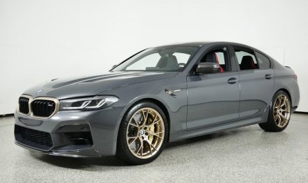 BMW M5 CS