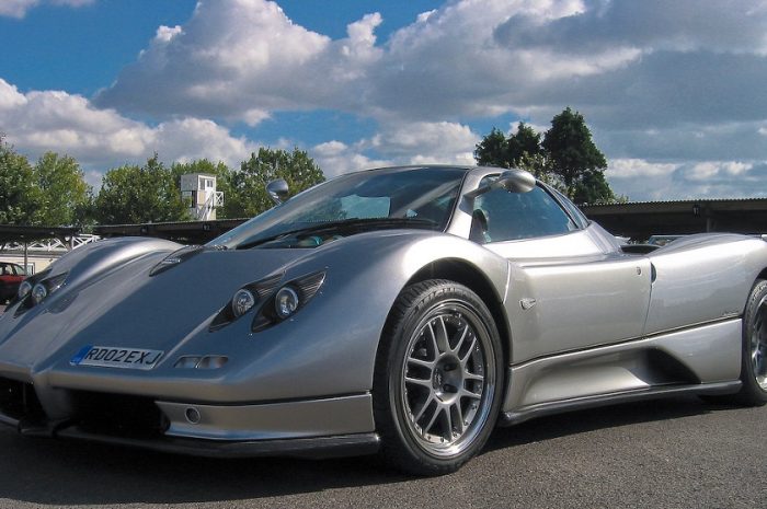 Pagani Zonda C12 (1999): The Supercar That Set New Standards