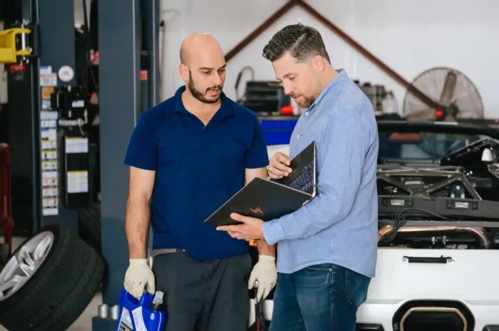 Why More Repair Shops Are Turning to Software in 2025