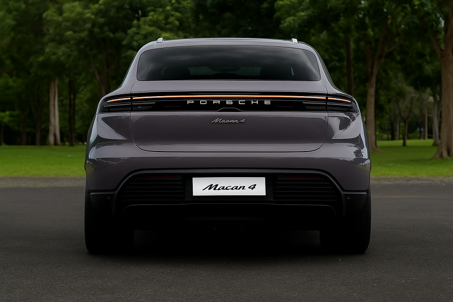 Porsche Macan EV