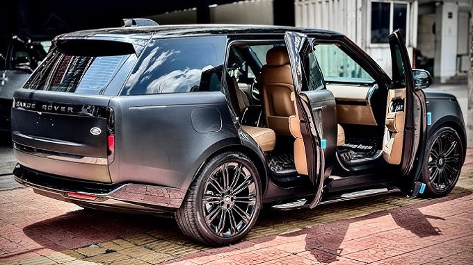 Range Rover Sport SV 